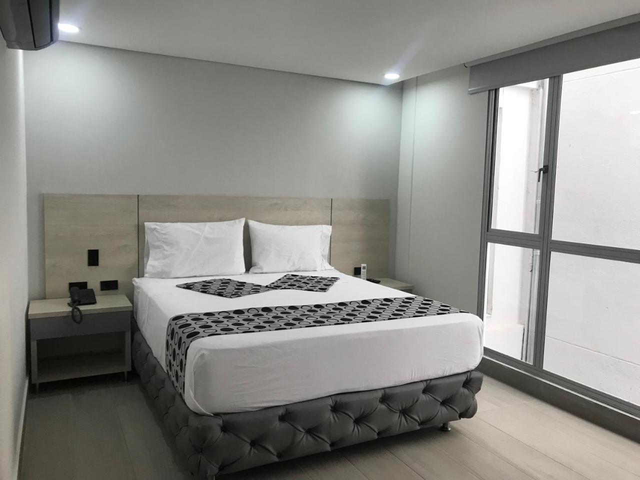Hotel Loup Medellín Zewnętrze zdjęcie