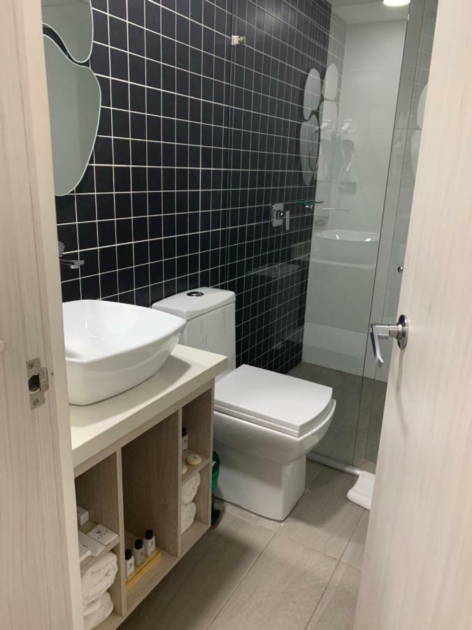 Hotel Loup Medellín Zewnętrze zdjęcie